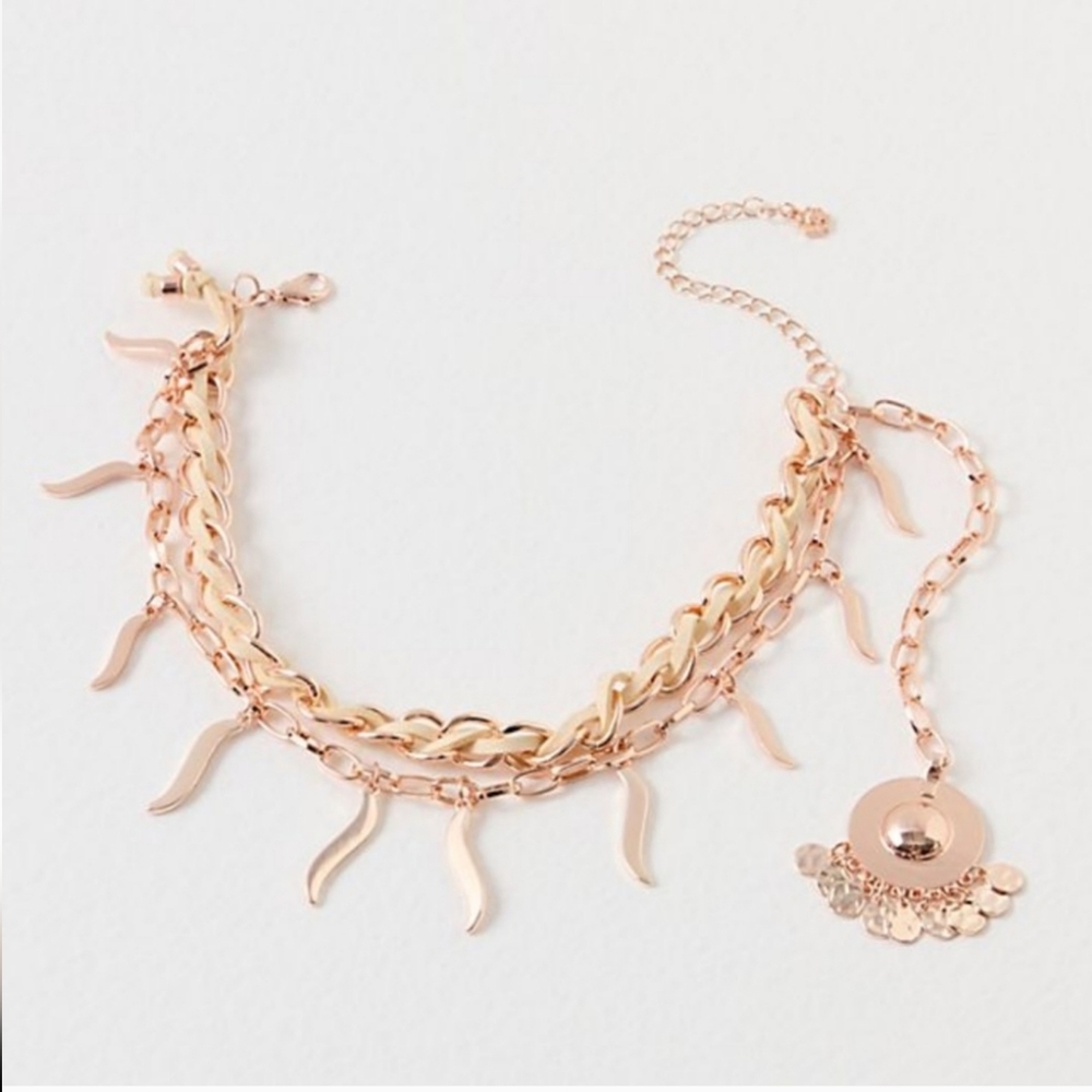 NWT Free People Sid Back Necklace in Rose Gold